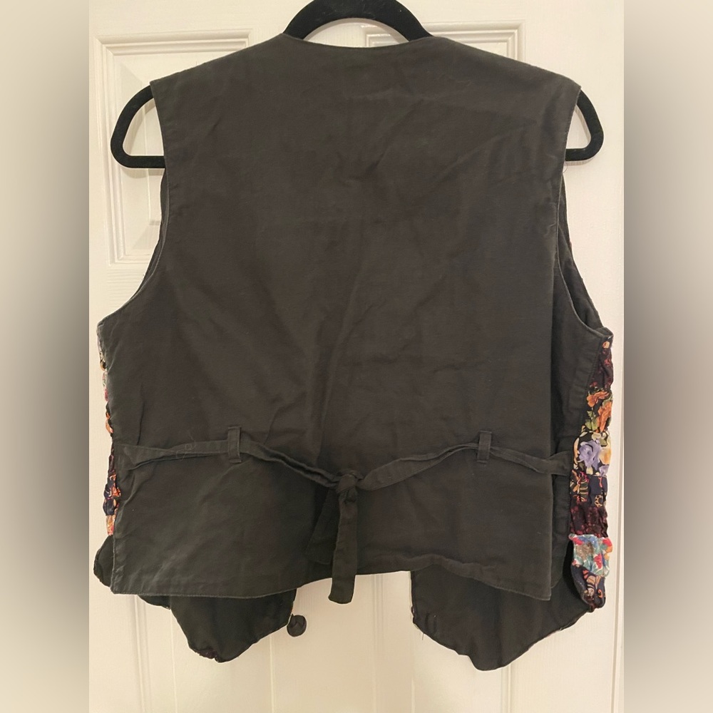 Halsey Collection Textured Patchwork Vest! - Picture 3 of 5